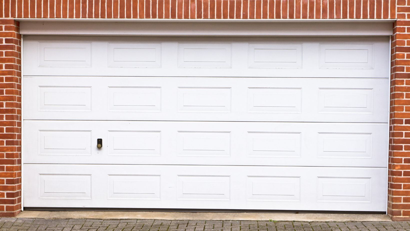 stormshield threshold for garage doors
