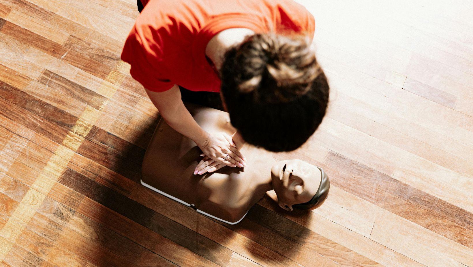 home protection CPR training family safety first aid certification basic life support CPR courses emergency preparedness home safety classes
